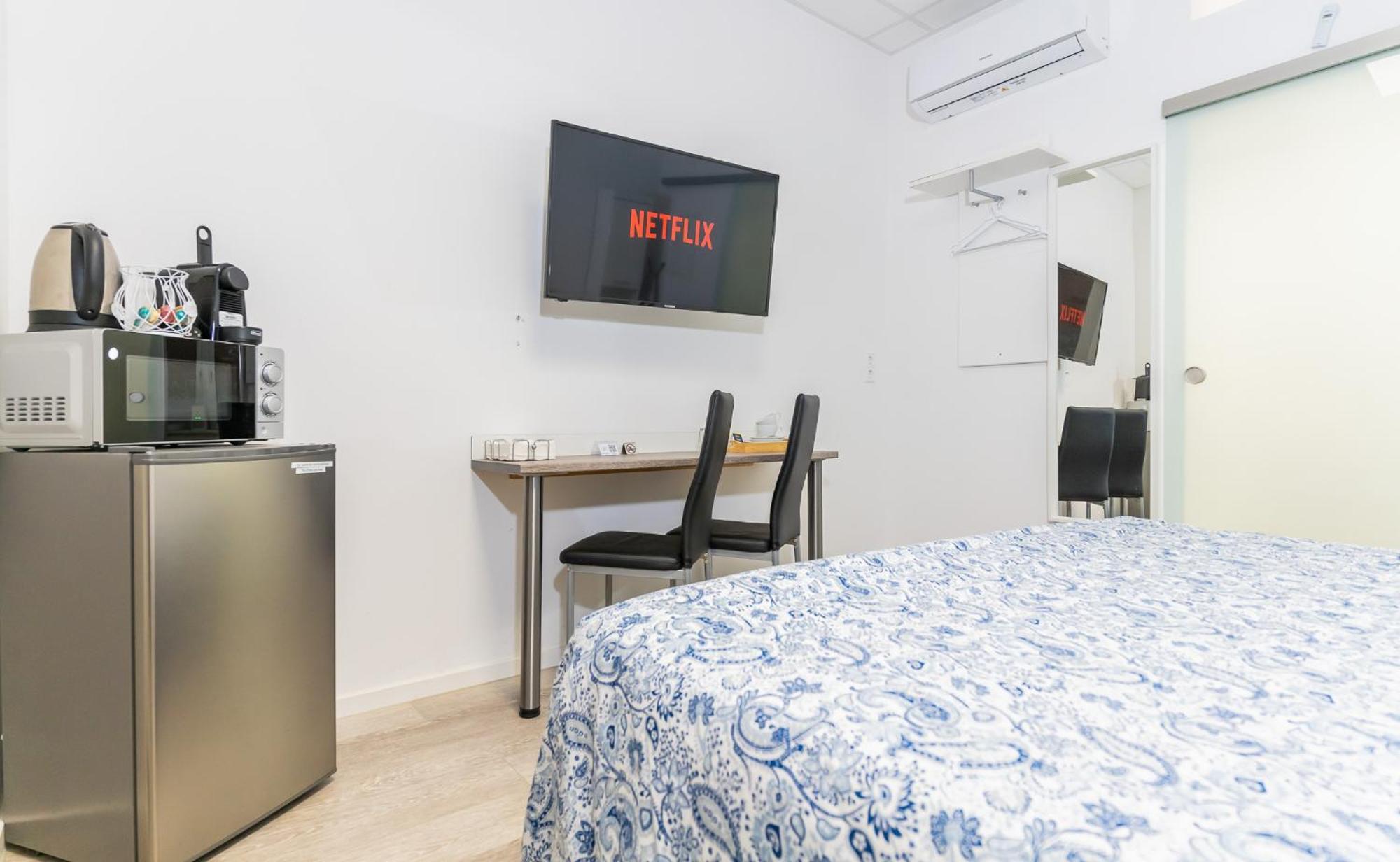 Private Room #1 With King Size, Ground Floor, Ac, Only 2Min To Rab Ramstein-Miesenbach Dış mekan fotoğraf